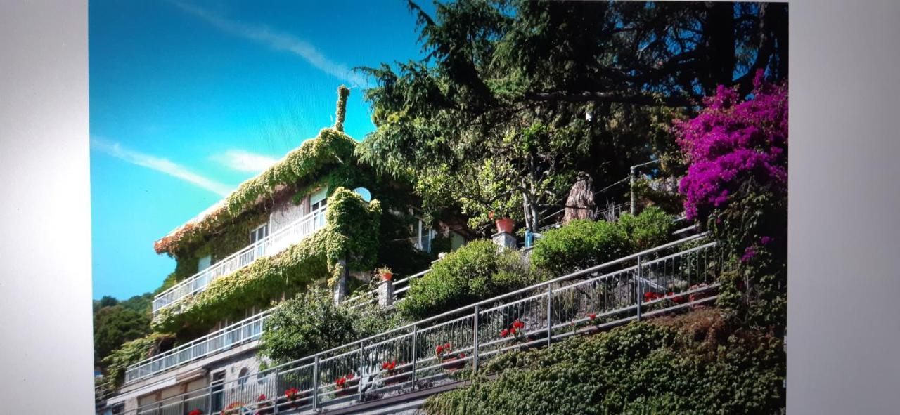 B&B Villa Shiverty Pieve Ligure Exteriör bild