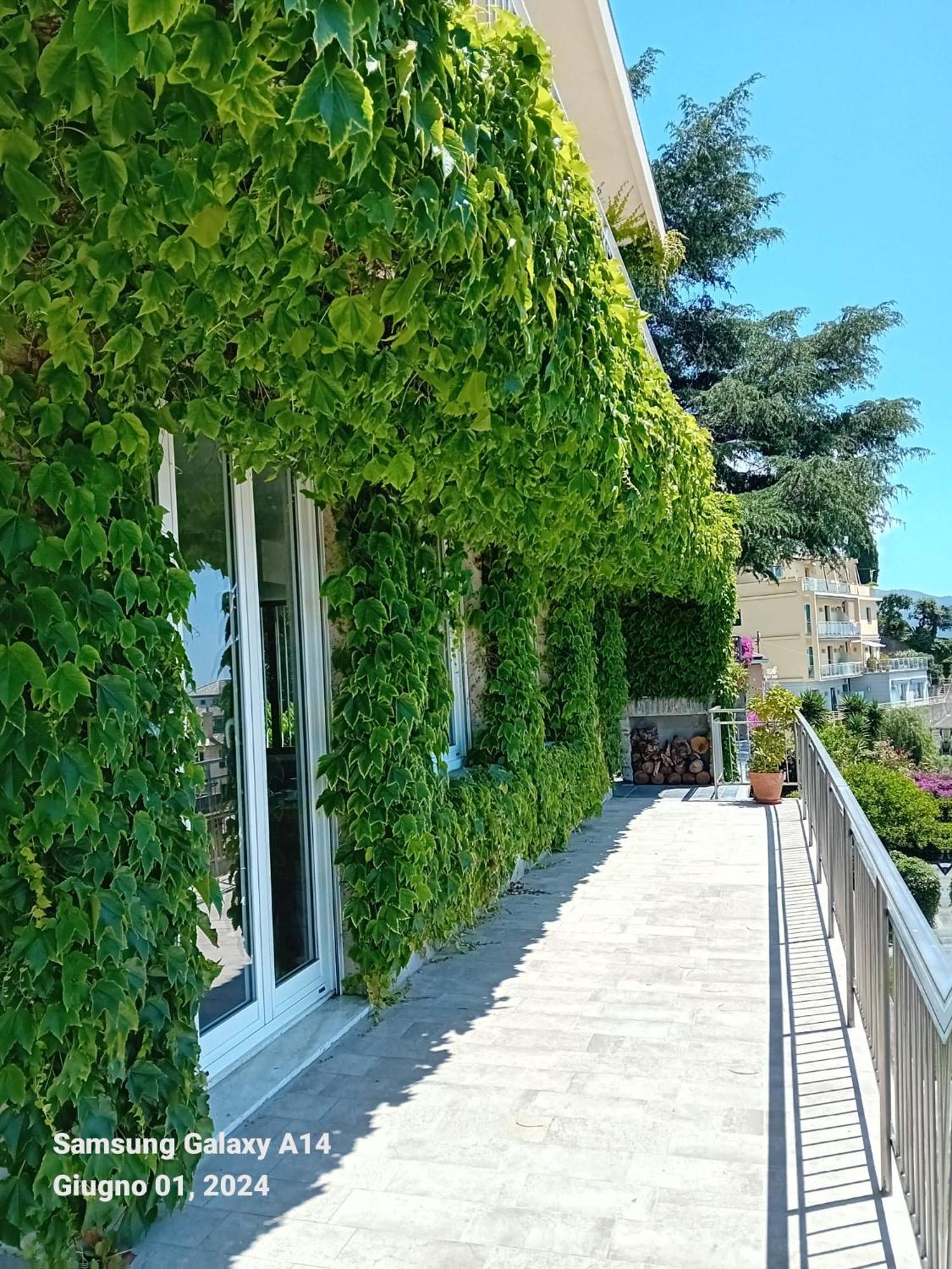 B&B Villa Shiverty Pieve Ligure Exteriör bild