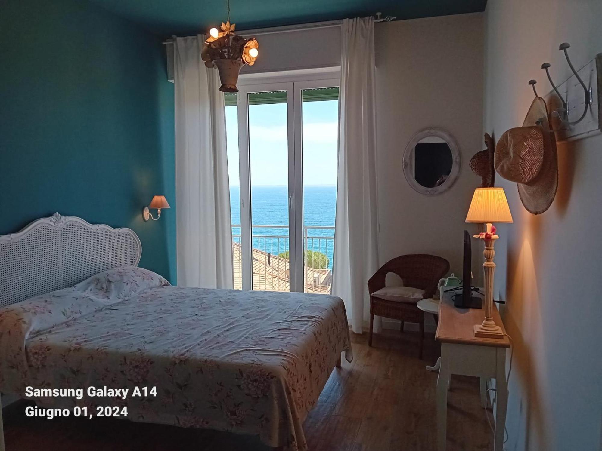 B&B Villa Shiverty Pieve Ligure Exteriör bild